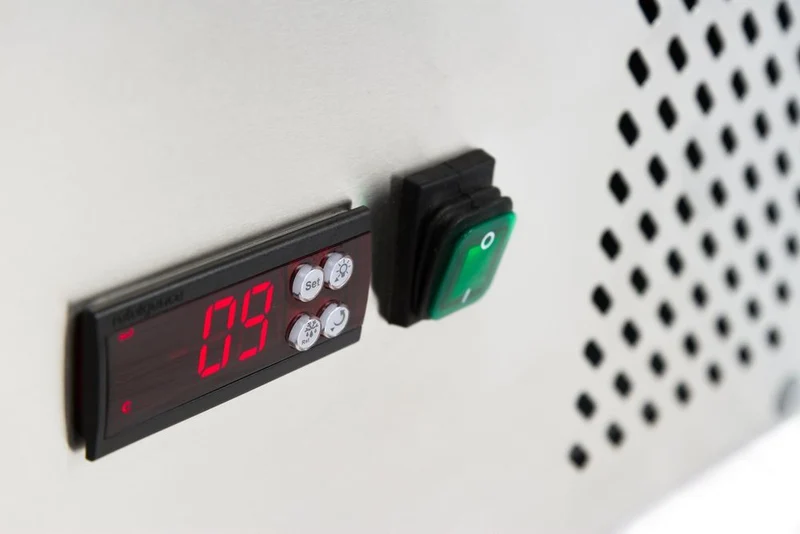 Saladette ECO 900 2 portes et pare haleine