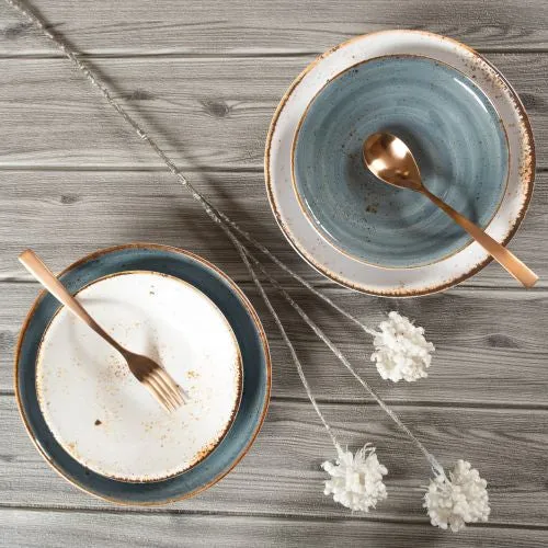 Assiettes plates et creuses en mélamine vintage