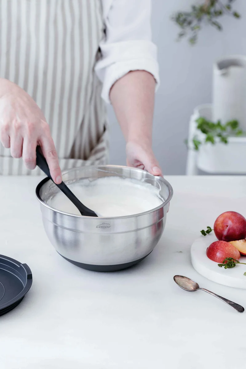 Lot de 3 bols inox empilables avec couvercles hermétiques – Fond antidérapant