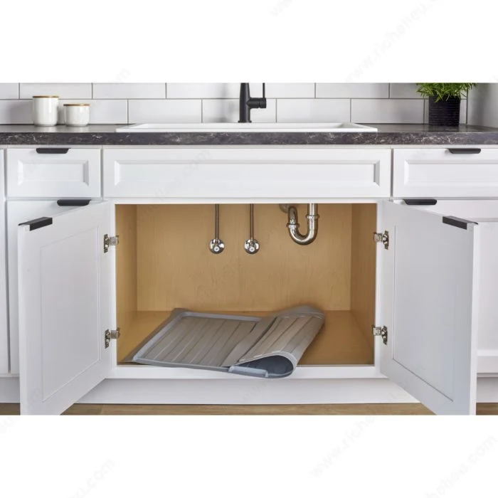 Plateau de protection sous évier en polymère de Rev-A-Shelf