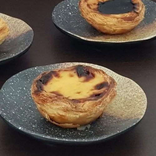 Petites assiettes en mélamine – Rondes et ovales, 3 formats design
