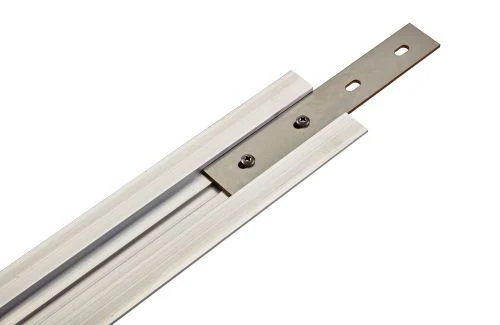 Prolongateur de rails pour rayonnage alimentaire mobile