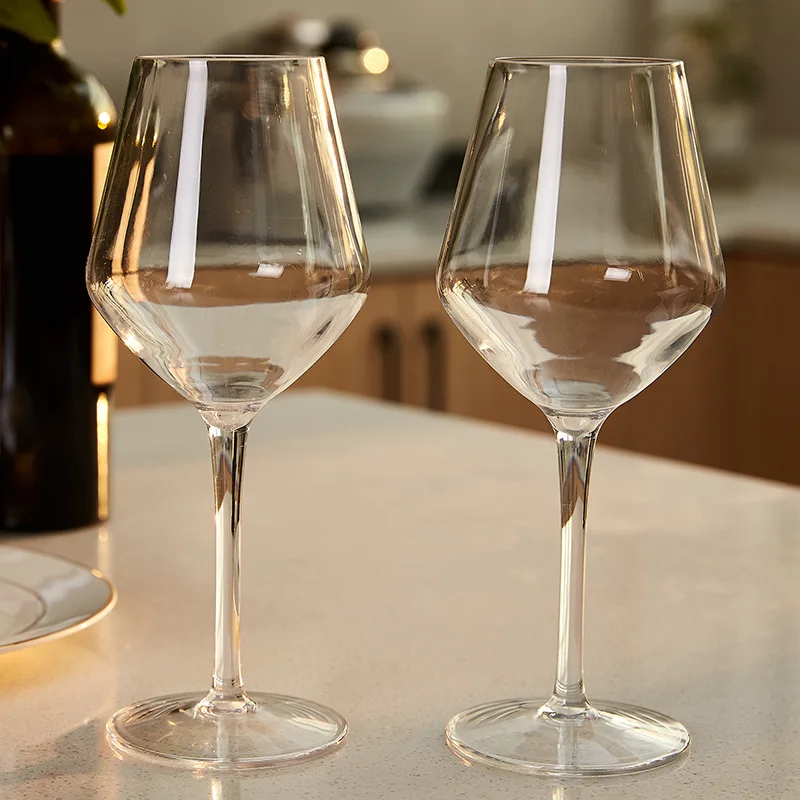 Lot verres à vin en plastique Tritan