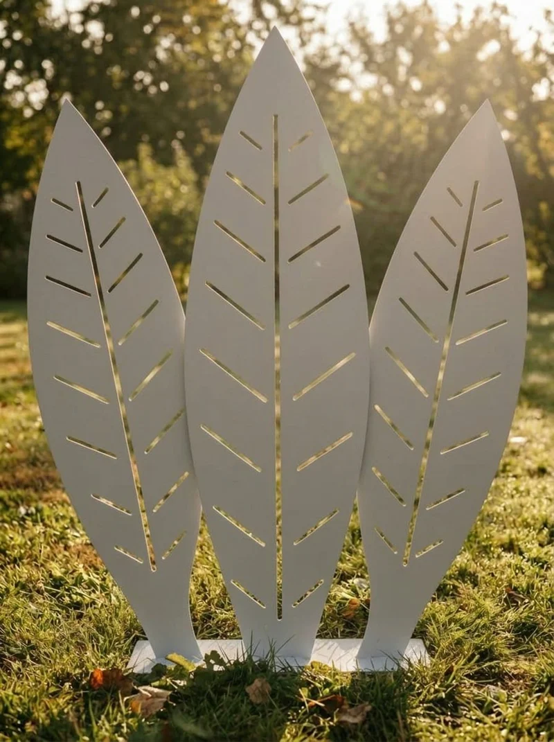 Sculpture Plumys