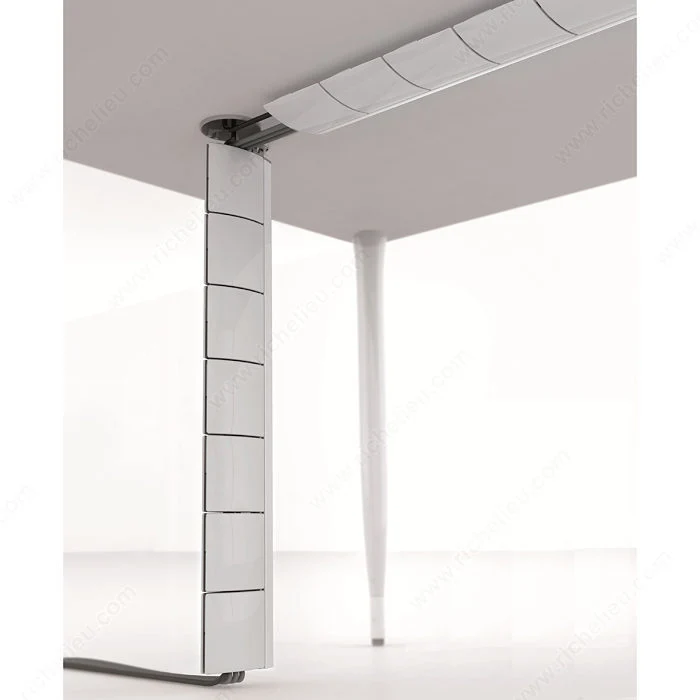 Colonne passe-fils verticale (sous le bureau)