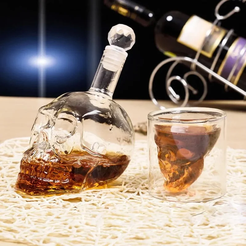 Décanteur de vin Tête de Mort