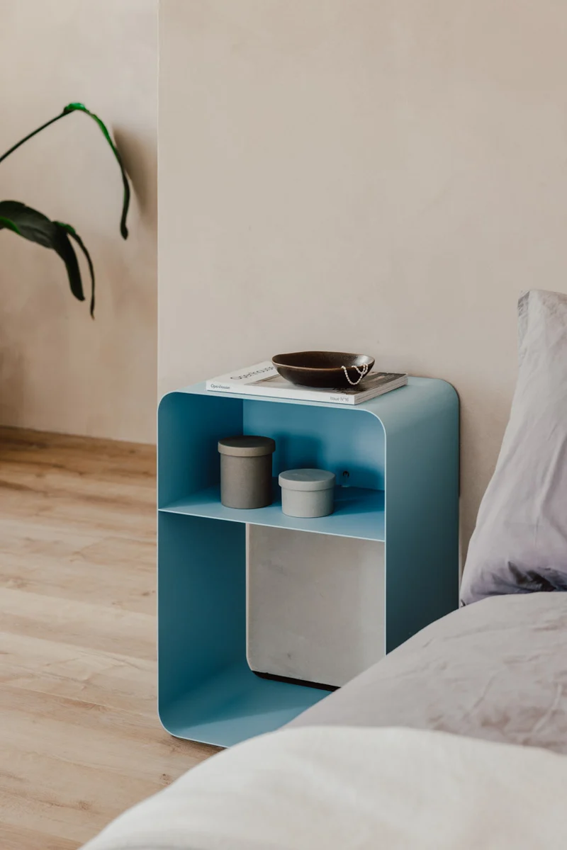 STEHENDER NACHTTISCH DAMIO | OUTLET
