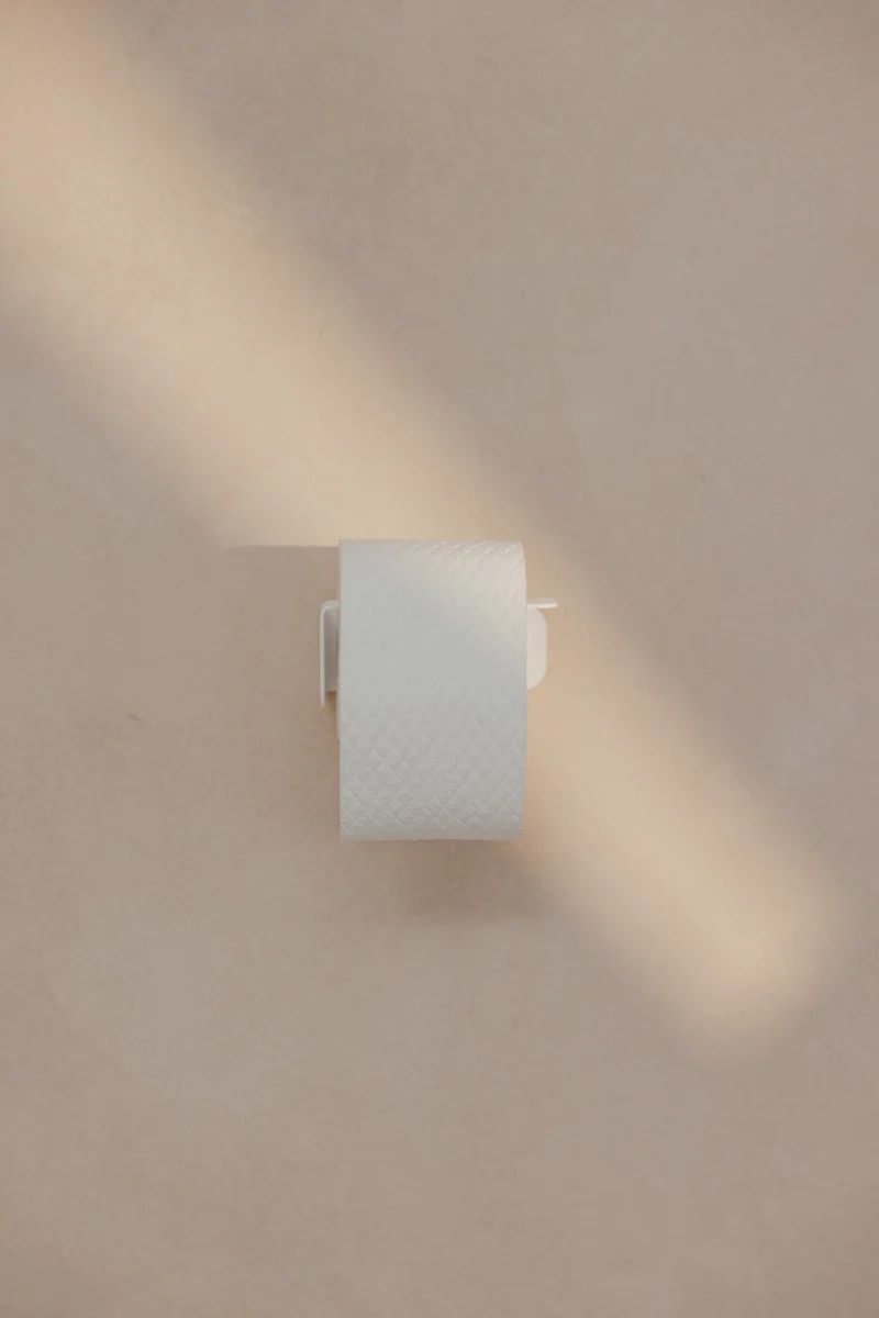 TOILETTENPAPIERHALTER ZUM KLEBEN MO