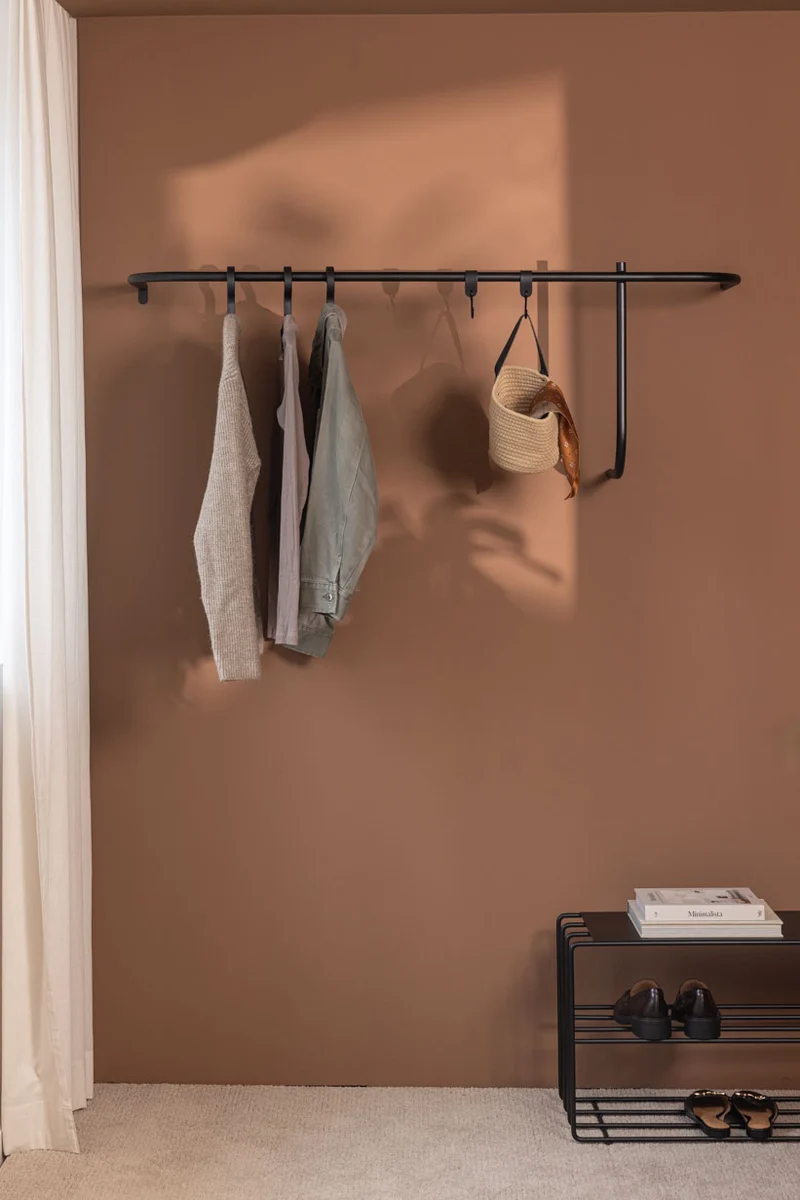 GARDEROBE TAMINA