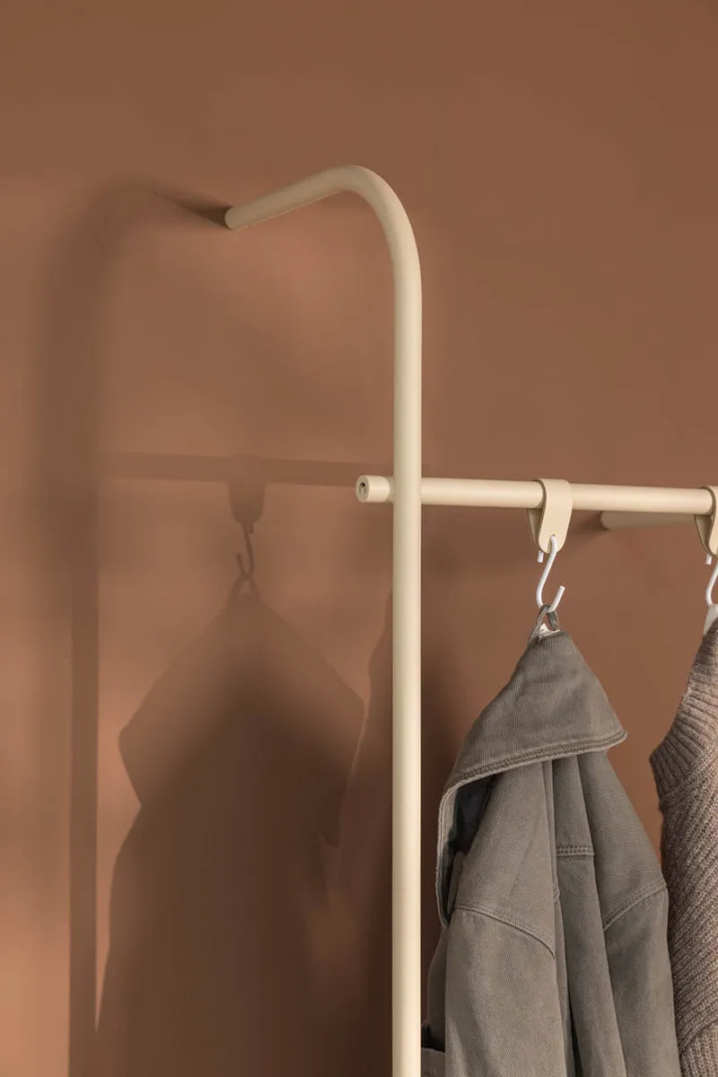 GARDEROBE TAMINA