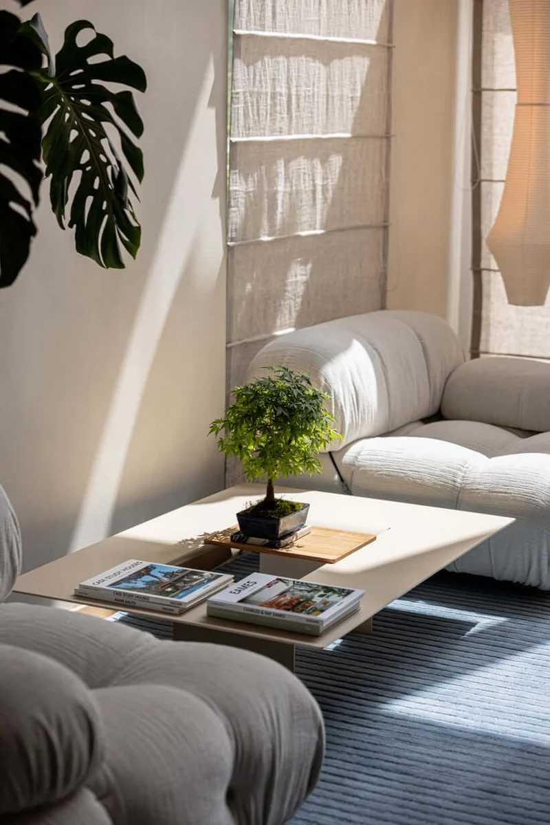 COUCHTISCH CUT