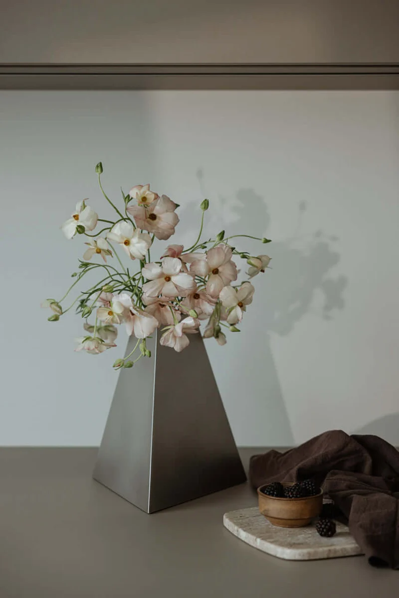 VASE RAW V