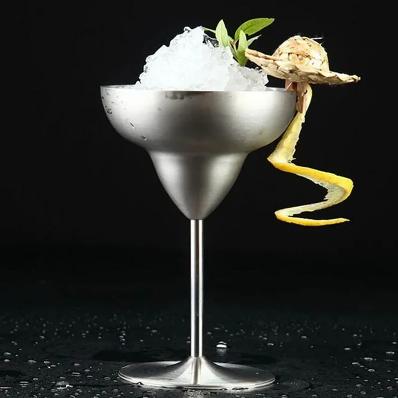 Verre margarita métal gris