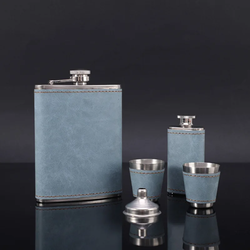 Flasque à Alcool en Cuir Bleu 350ml