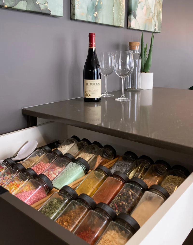 In-Drawer Spice Jars Organizer