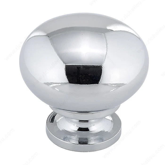 Bouton traditionnel en laiton - 4923