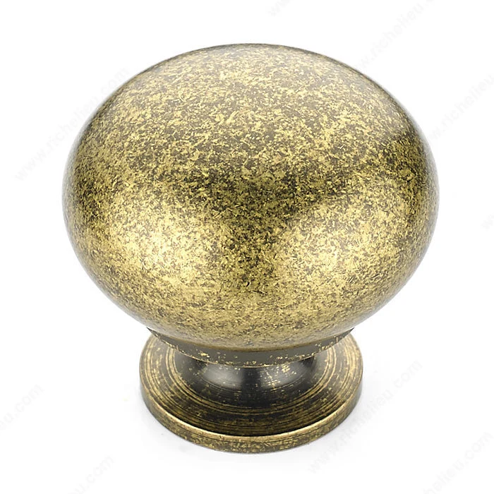 Bouton traditionnel en laiton - 4923