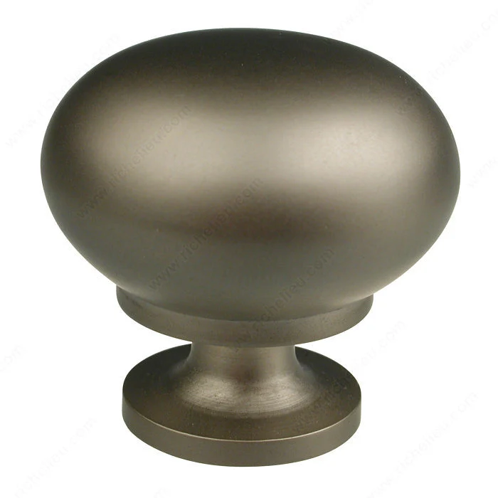 Bouton traditionnel en laiton - 4923