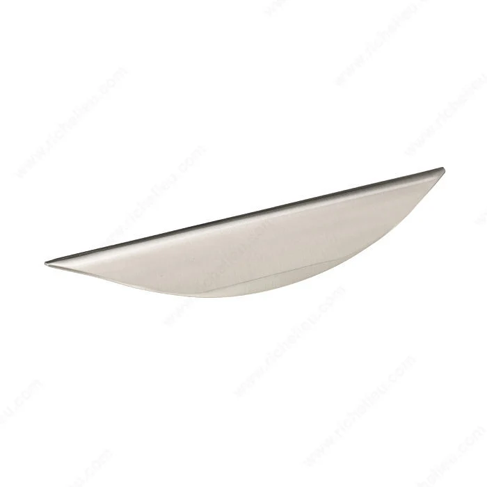 Poignée contemporaine en métal - 426