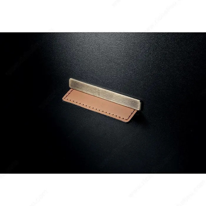Poignée contemporaine encastrée en cuir et en métal - MN2466Z