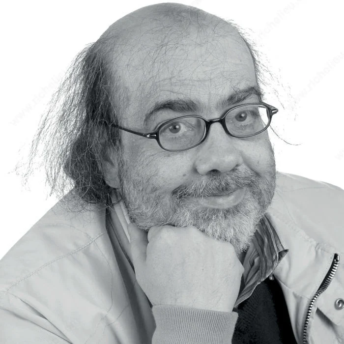 Poignée contemporaine en métal - MN682Z