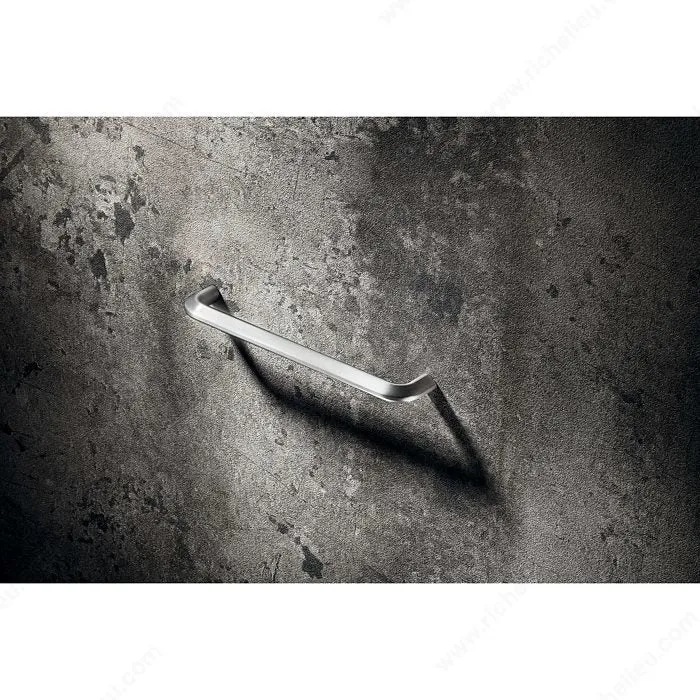 Poignée contemporaine en métal - MN495Z