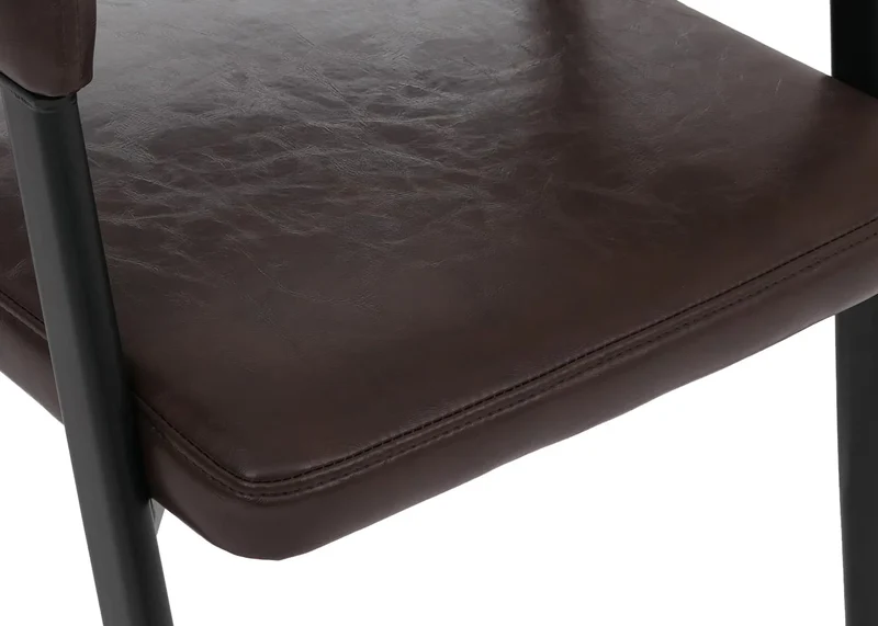 Lot de 2 chaises de salle à manger style industriel rétro avec accoudoirs en métal et similicuir brun foncé 04_0008985