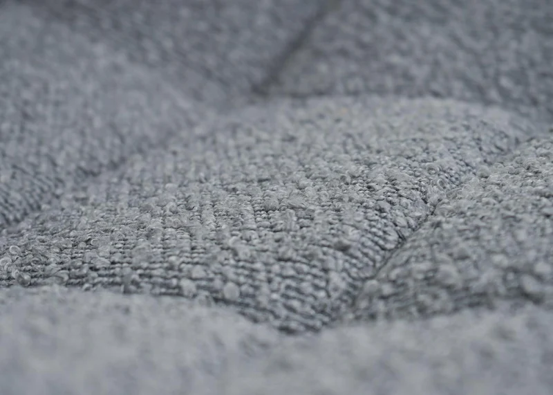Chaise de salle à manger pivotante 360° design contemporain en tissu bouclé gris pied acier noir mat 04_0009878