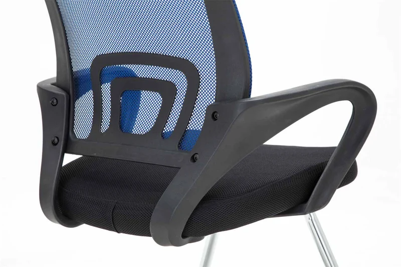 Chaise de bureau reception sans roulettes dossier en maille avec accoudoirs bleu BUR10501