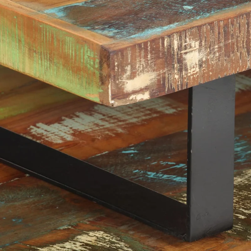 Ensemble de deux tables basse en bois de récupération coloré et fer DEC031239